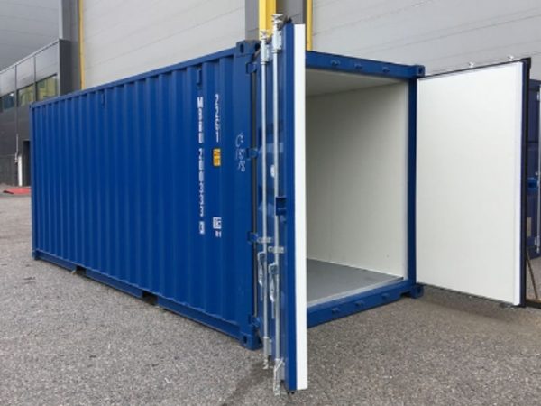 20f insulated container doors open
