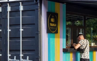 Shipping container cafes – pop up café ideas